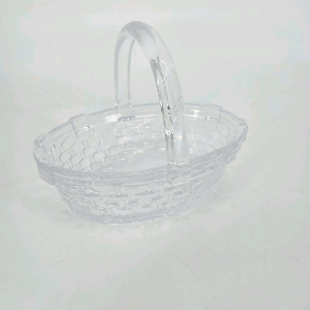 Clear Pressed Glass Basket Weave Handle Candy Dish Bridal Basket 6 In Easter VTG